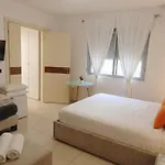 בית הארחה Orange Center 3*