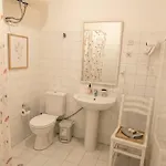 Orange Center 招待所 3*